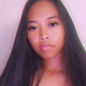 Meet your Posher, Danica